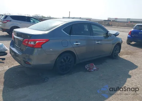 2019 Nissan Sentra S z USA, uszkodzony, nr VIN 3N1AB7AP2KY240651